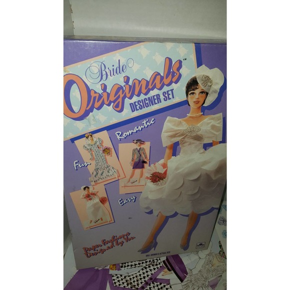 Vintage 1991 Bride Originals Designer Set Golden Paper Clothes Western Pub, - Picture 4 of 5